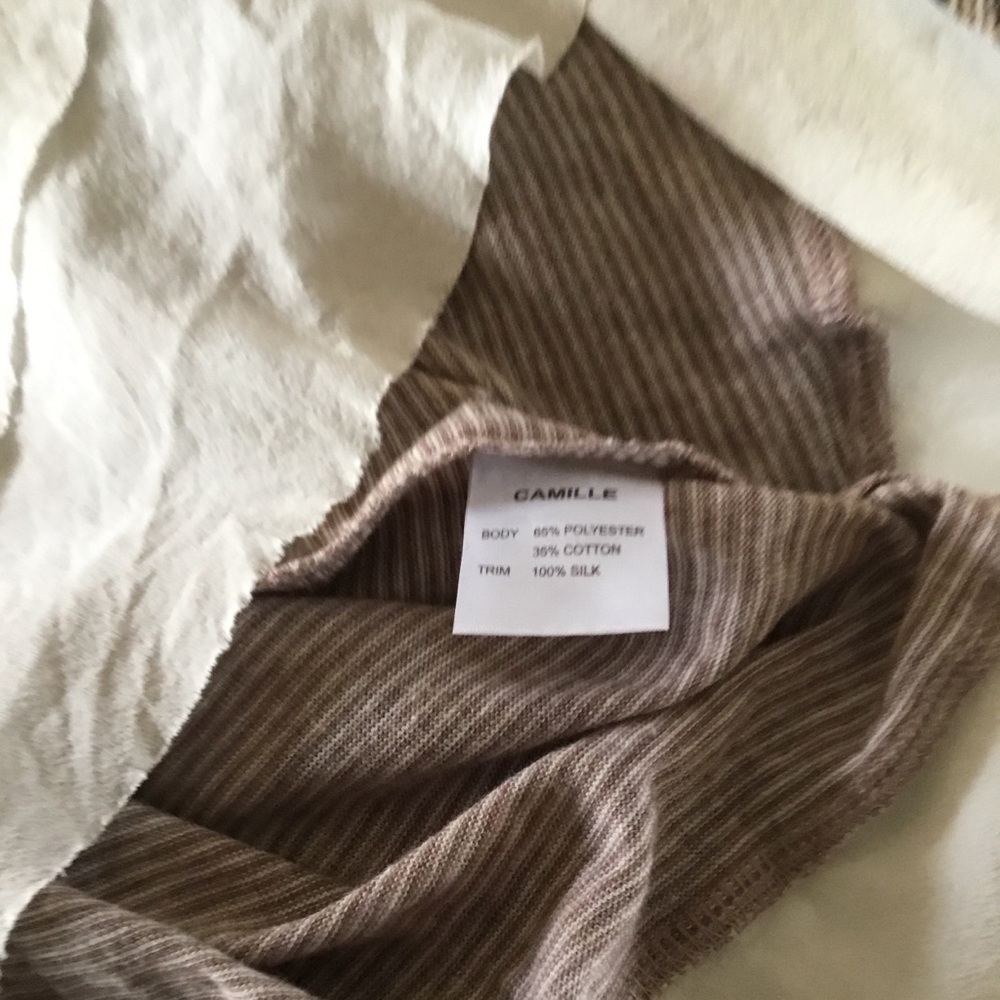 ANTHROPOLOGIE CAMILLE TANK WITH 100% RAW SILK HEM - Picture 6 of 8